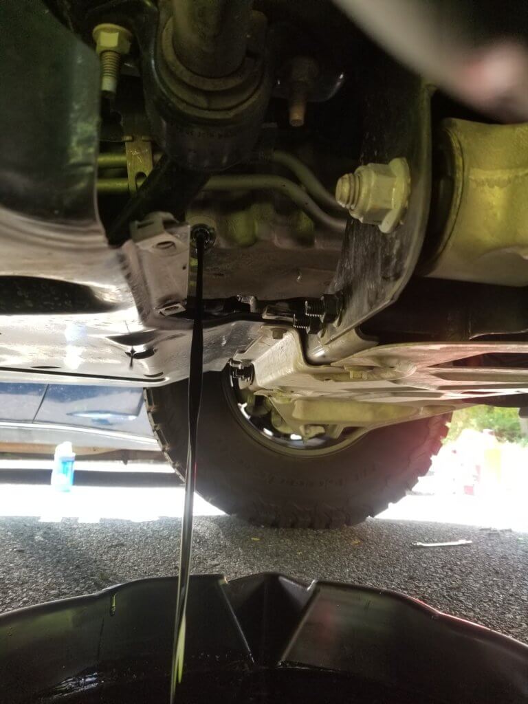 Engine oil draining from 2019 Ford Raptor engine oil drain plug